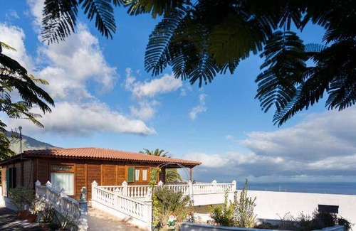 Arafo House | 100 m² House ∙ 3 bedrooms ∙ 9 guests