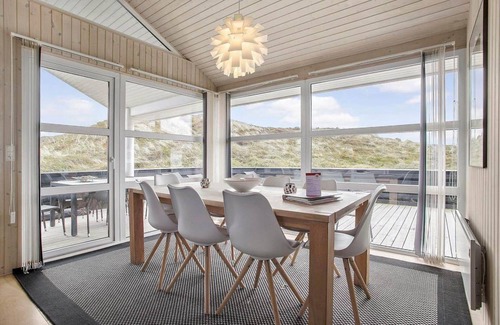 Lild Strand House | 100 m² House ∙ 3 bedrooms ∙ 8 guests