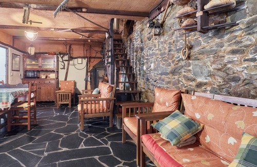 Odollo House | 100 m² House ∙ 4 bedrooms ∙ 8 guests