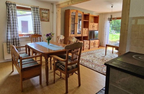 Witzenhausen House | 100 m² House ∙ 5 bedrooms ∙ 8 guests