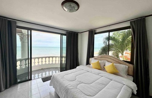 Bang Kao House | 100 m² House ∙ 5 bedrooms ∙ 15 guests