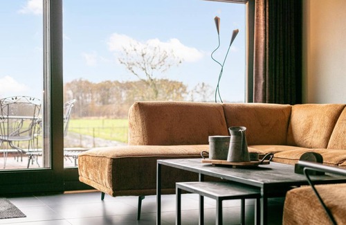Hulsel House | 100 m² House ∙ 6 bedrooms ∙ 12 guests