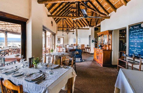 Addo Cabin | 100 m² Lodge ∙ 2 bedrooms ∙ 127 guests