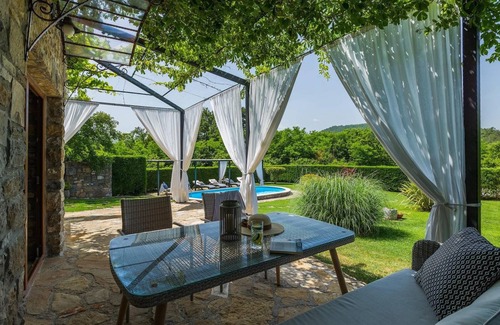 Buzet House | 100 m² Maisonette ∙ 2 bedrooms ∙ 5 guests