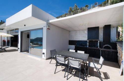 Perigiali Resort | 100 m² Resort ∙ 2 bedrooms ∙ 6 guests