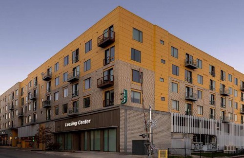 East Cesar Chavez Apartment | 100 m² Serviced apartment ∙ 2 bedrooms ∙ 8 guests