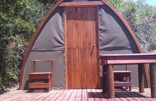 Port Beaufort Other | 100 m² Tent ∙ 1 bedroom ∙ 8 guests