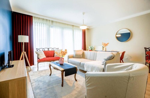 Pendik District Apartment | 100 m² Apartment ∙ 3 bedrooms ∙ 4 guests