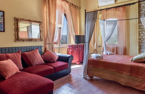 Rignano sull'Arno Villa | 100 m² Villa ∙ 2 bedrooms ∙ 7 guests
