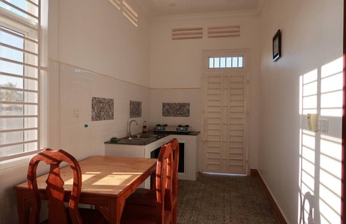Kampot Villa | 100 m² Villa ∙ 1 bedroom ∙ 2 guests