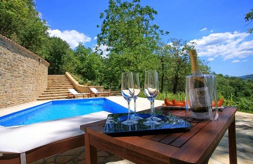 Sveti Bartol Villa | 100 m² Villa ∙ 2 bedrooms ∙ 6 guests