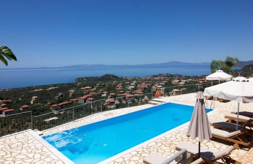 Lefktron Villa | 100 m² Villa ∙ 2 bedrooms ∙ 4 guests