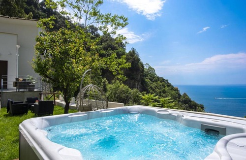 Pogerola Villa | 100 m² Villa ∙ 3 bedrooms ∙ 6 guests