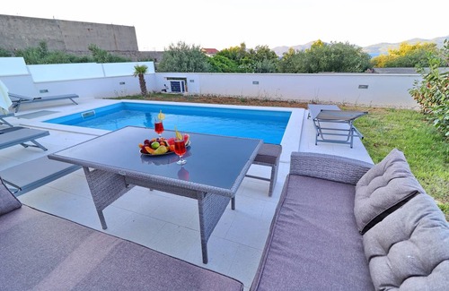 Drace Villa | 100 m² Villa ∙ 4 bedrooms ∙ 8 guests