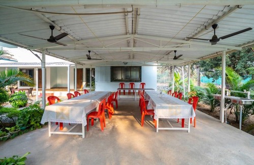 Alibaug Villa | 100 m² Villa ∙ 5 bedrooms ∙ 16 guests