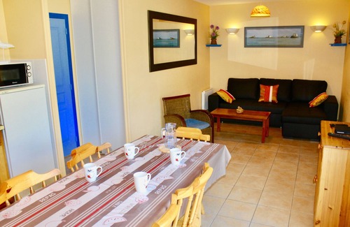 Barneville-Carteret House | 100 meters from the BEACH, Classified TOURISM & HANDICAP all inclusive, Parking