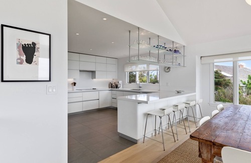 Westhampton Beach Villa | 100 % Oceanfront Luxury Summer Rental in the Hampton, NY