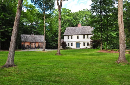 Roxbury House | 100% ROXBURY! PoshPadsCT "SENTRY HILL" 1.5Hrs NYC,Mint 6BR, Pool, Ski, Bike, BBQ