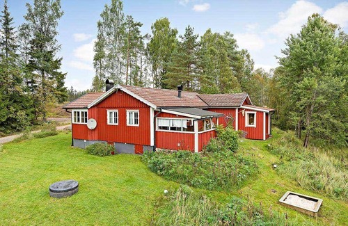 Svenljunga Municipality House | 100 m² House ∙ 3 bedrooms ∙ 6 guests