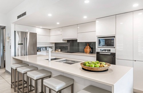 Alexandra Headland House | 100 steps to the beach. Our modern Sunshine Coast home accommodates 12 guests