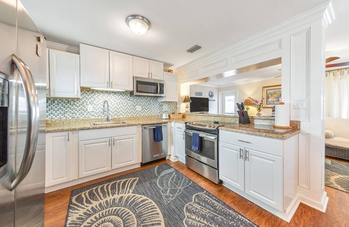 Silver Sands Beach House | 100 Steps to Sugar-Sand - Heated Pool - Triple-Suite Beach Retreat