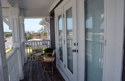 Bel Air House | 100 Yards to Beach: 3 King Beds, Bunks, HEATED PRIVATE POOL - 5 Baths
