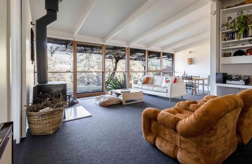 Don Valley House | 1000 m² House ∙ 4 bedrooms ∙ 8 guests