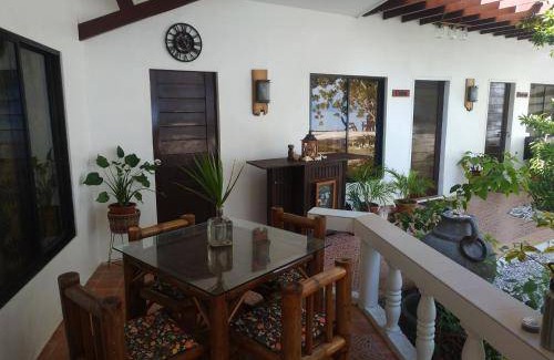 Samboan House | 1000 m² House ∙ 4 bedrooms ∙ 11 guests