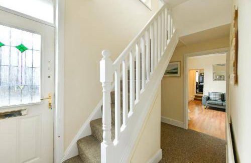 Landore House | 1000 m² House ∙ 4 bedrooms ∙ 10 guests