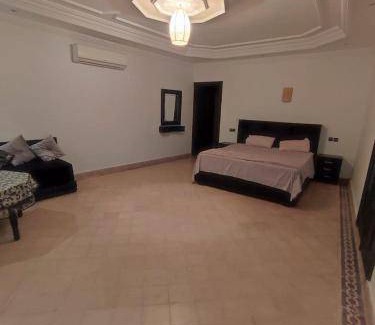Azrou Melloul Villa | 1000 m² Villa ∙ 2 bedrooms ∙ 15 guests