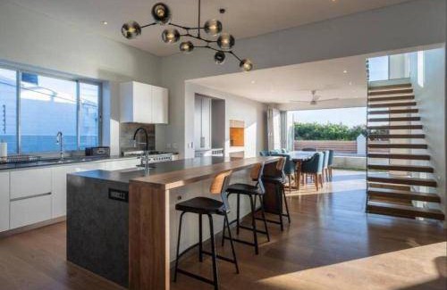 Simon's Town Villa | 1000 m² Villa ∙ 5 bedrooms ∙ 10 guests