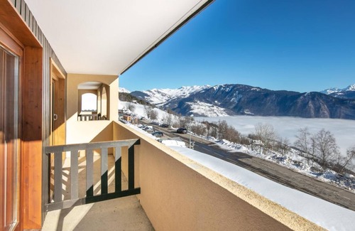 Doucy-Combelouviere Apartment | 100m from resort center, balcony, parking, tv, ski locker, 40m², Valmorel