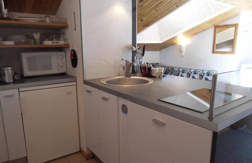 Belle Plagne Apartment | 100m from resort center, 3rd floor, view ski slopes, balcony, tv, ski locker, 33m², La Plagne