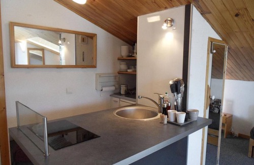 Belle Plagne Apartment | 100m from resort center, 3rd floor, view ski slopes, balcony, tv, ski locker, 33m², La Plagne