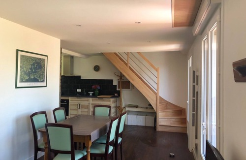 Saint-Jacques House | 100m from the beach on the ocean, house sleeps 6