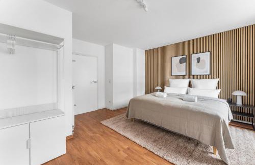West Berlin Centre Apartment | 100sqm Luxury Apt in Prime Location near Ku'Damm