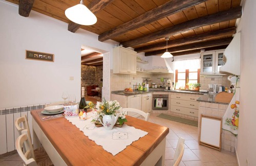 Veli Brgud House | 101 m² House ∙ 2 bedrooms ∙ 6 guests