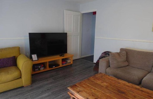 Dunstable House | 101 m² House ∙ 3 bedrooms ∙ 5 guests