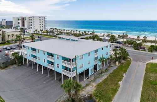 Bahama Beach Condo | #101 Somerset PETS WELCOMED