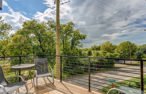 Katie Hill Neighborhood House | 101 m² House ∙ 2 bedrooms ∙ 8 guests