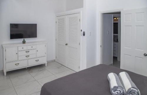 Jolly Harbour House | 101F Garden View, Jolly Harbour, Antigua