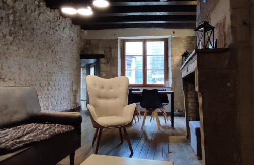 Bourges Apartment | 102 Duplex Familial de Charme avec Colombages en Immersion Historique et Confort au Cœur de la Ville