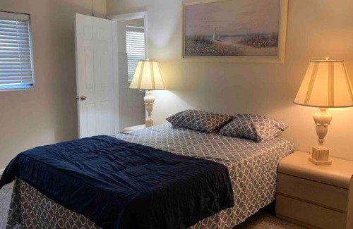 Pine Ridge Apartment | 102 m² Apartment ∙ 2 bedrooms ∙ 5 guests