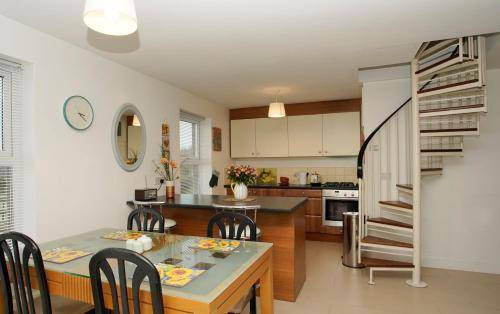 Belmullet Apartment | 102 m² Apartment ∙ 2 bedrooms ∙ 4 guests