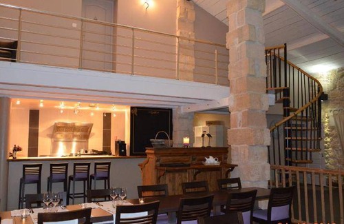 Civrac-de-Blaye Bed & Breakfast | 102 m² Bed and breakfast ∙ 6 guests
