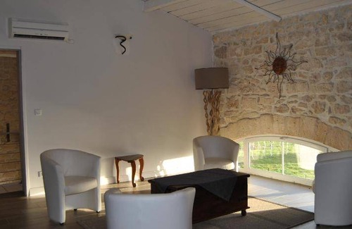 Civrac-de-Blaye Bed & Breakfast | 102 m² Bed and breakfast ∙ 6 guests