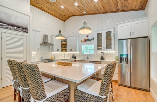 Yankeetown Cottage | 102 m² Cabin ∙ 2 bedrooms ∙ 6 guests