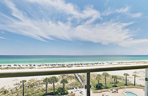 Pensacola Beach Condo | 102 m² Condo ∙ 2 bedrooms ∙ 6 guests