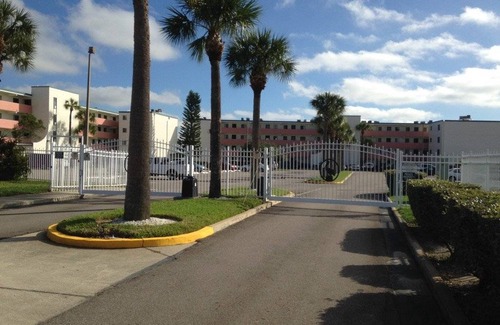 Titusville Condo | 102 m² Condo ∙ 2 bedrooms ∙ 6 guests