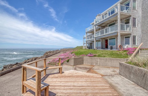 Depoe Bay Condo | 102 m² Condo ∙ 2 bedrooms ∙ 6 guests